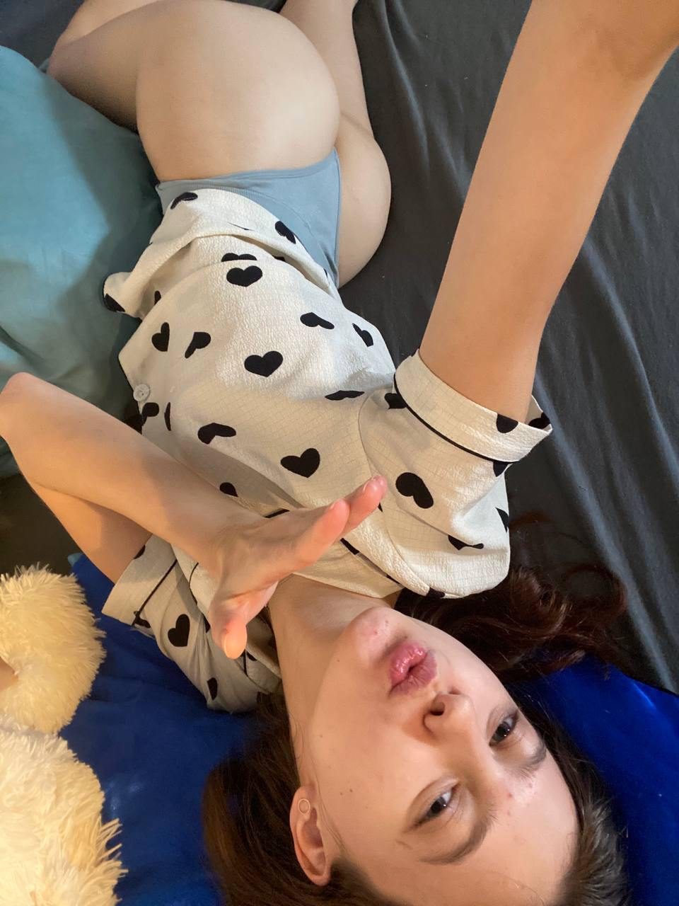 A cozy shot with Your princess — straight from Hanzhong